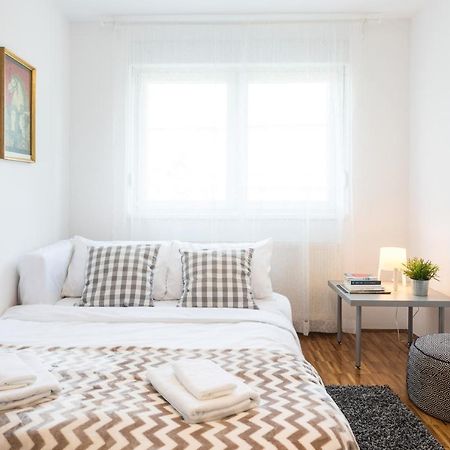 Spacious 2Bdr Apartment - Free Parking Zagrzeb Zewnętrze zdjęcie