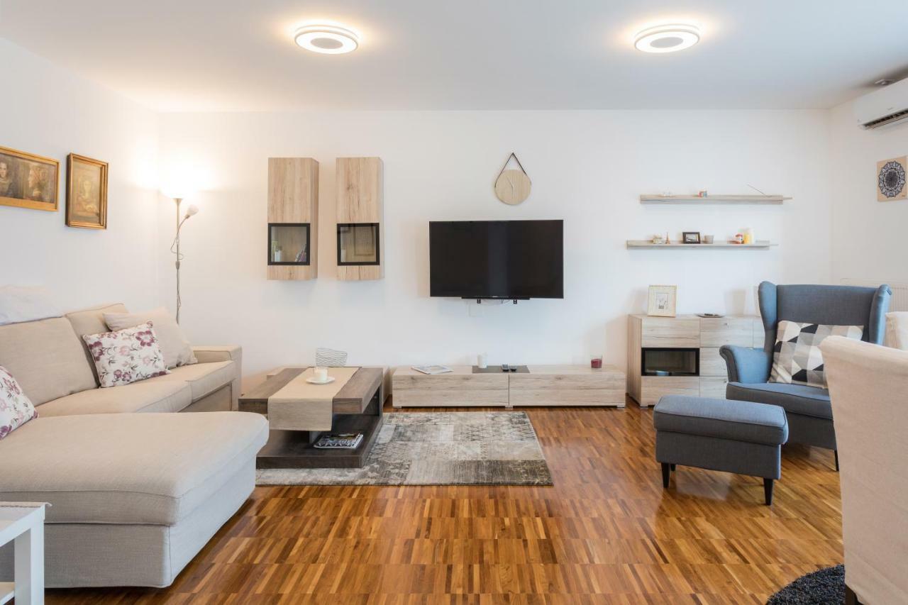 Spacious 2Bdr Apartment - Free Parking Zagrzeb Zewnętrze zdjęcie
